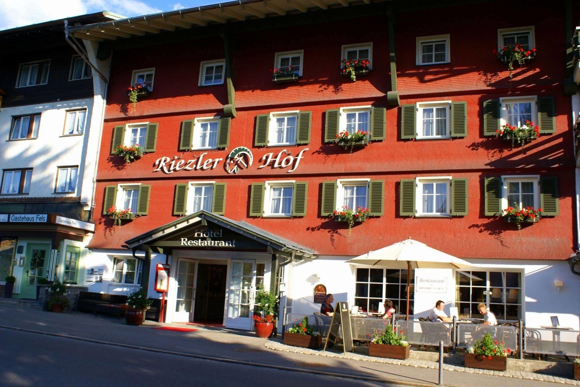 Hotel Riezler Hof Riezlern Extérieur photo