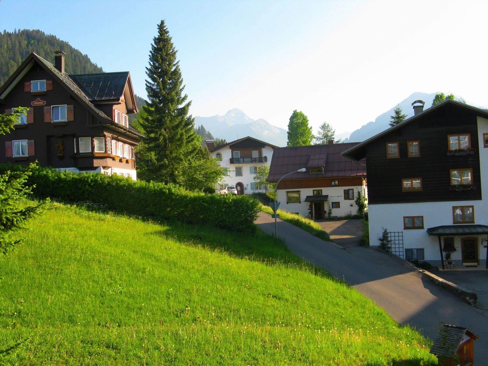 Hotel Riezler Hof Riezlern Extérieur photo